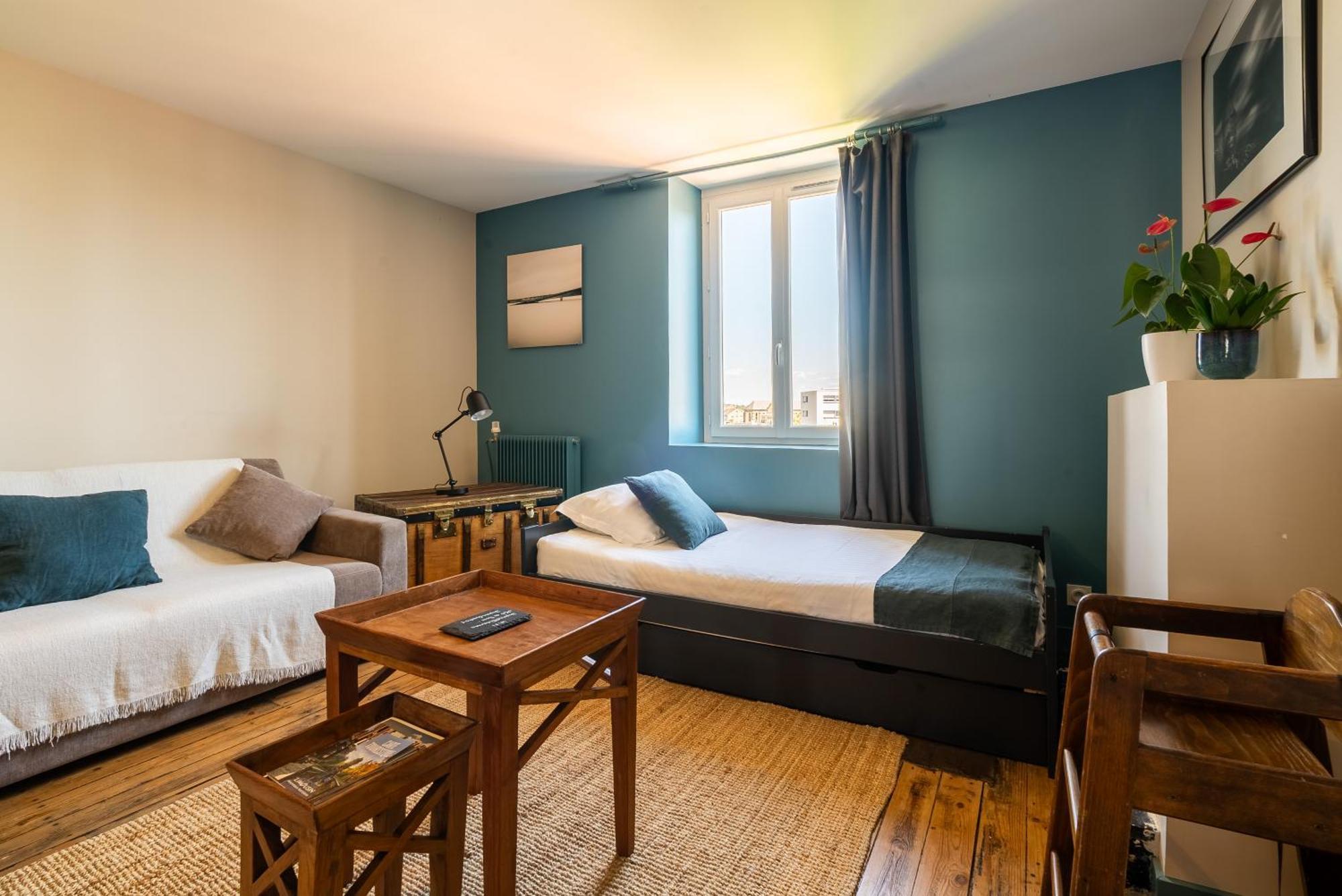 Dupain & Dubeurre Appart'Hotel - Parking En Supp 里摩日 外观 照片